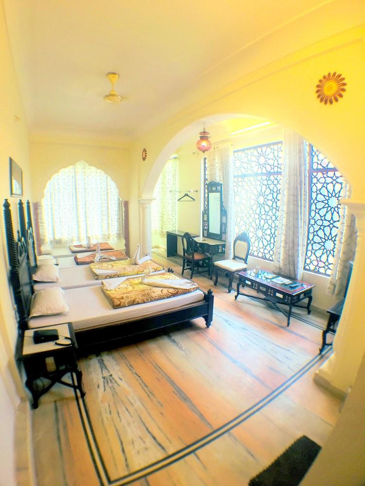 Krishna Palace - A Heritage Hotel Jaipur