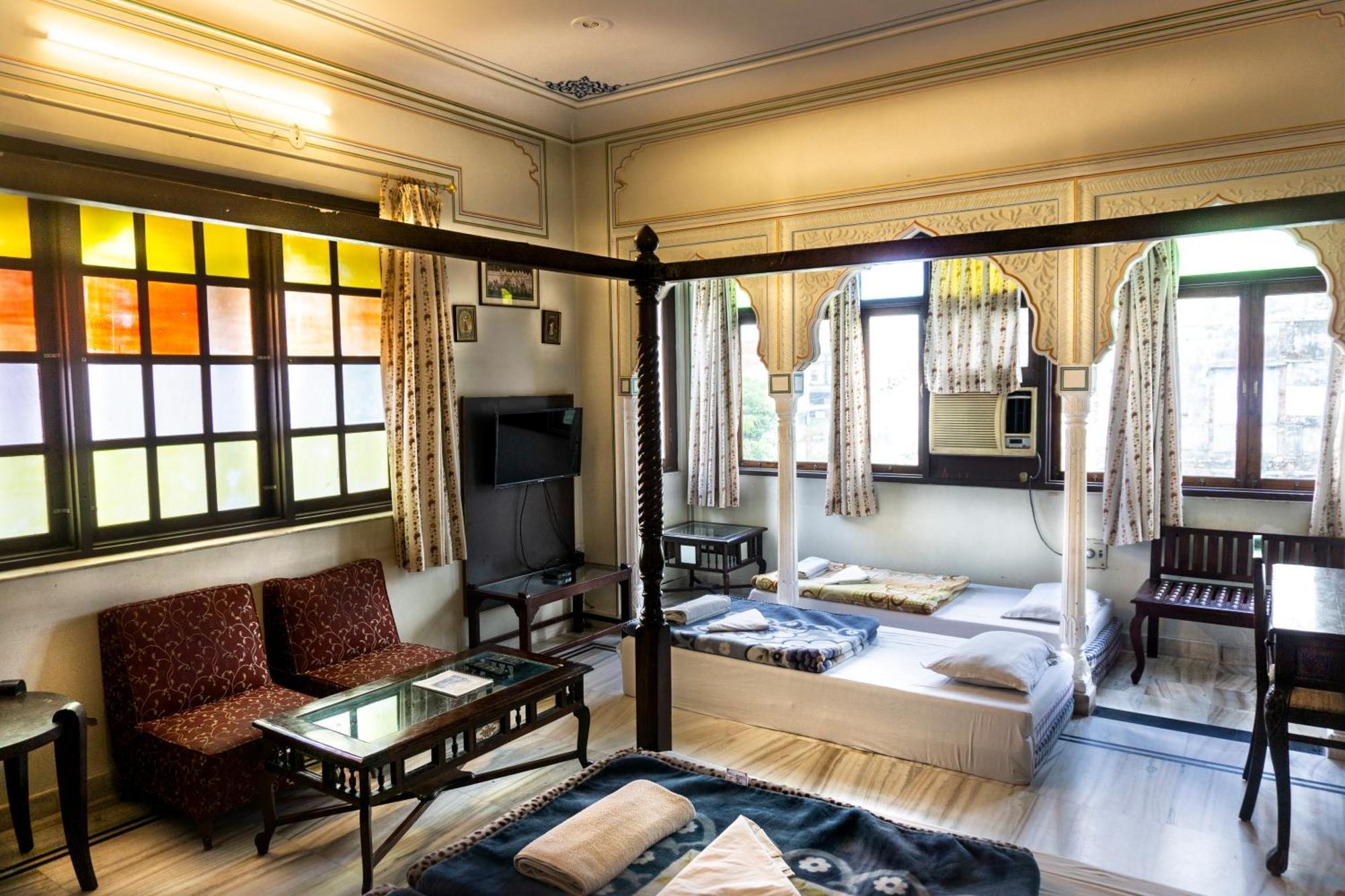 Krishna Palace - A Heritage 3* Jaipur