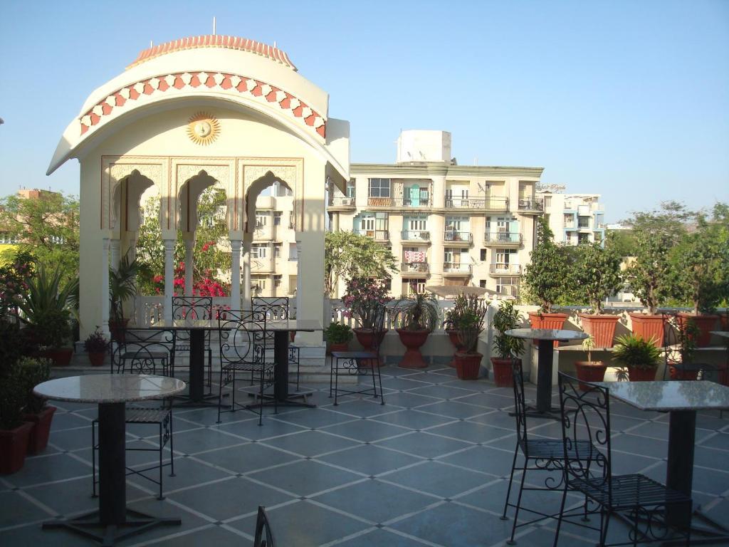 Hotel Krishna Palace - A Heritage 3*