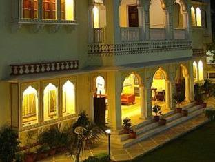 Hotel Krishna Palace - A Heritage 3*